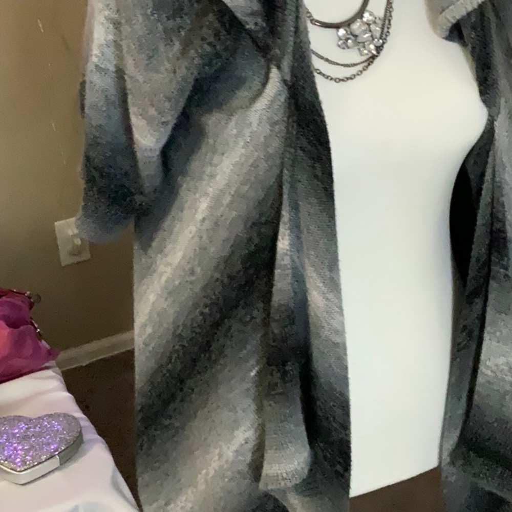 Black White Sweater